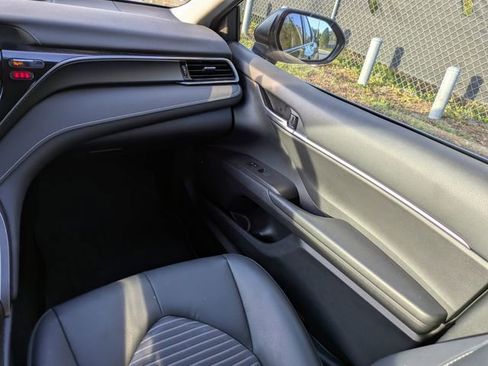 Used 2024 Toyota Camry SE w/ Convenience Package FWD image 16