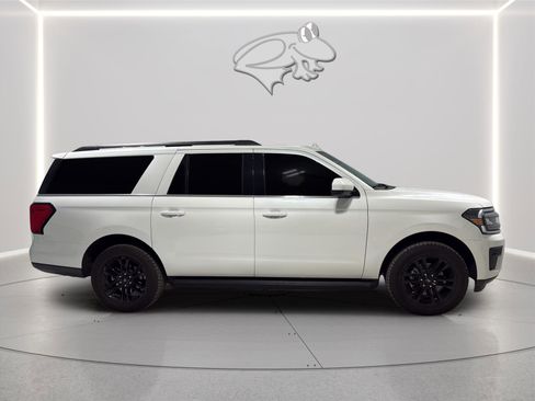Used 2024 Ford Expedition Max XLT AWD/4WD image 6