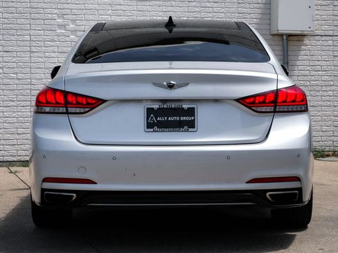 Used 2018 Genesis G80 3.8 w/ Option Group 03 RWD image 9