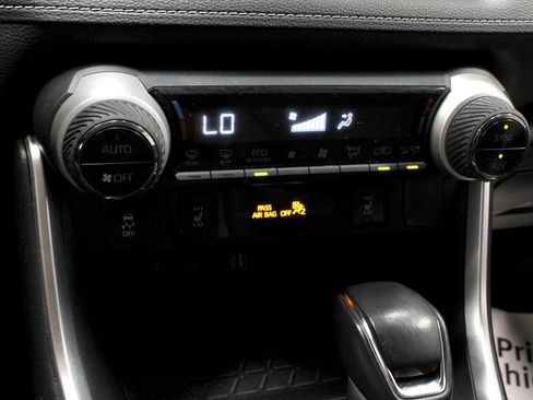 Used 2023 Toyota RAV4 XLE Premium AWD/4WD image 29