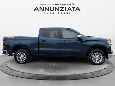 Used 2022 Chevrolet Silverado 1500 LT image 6