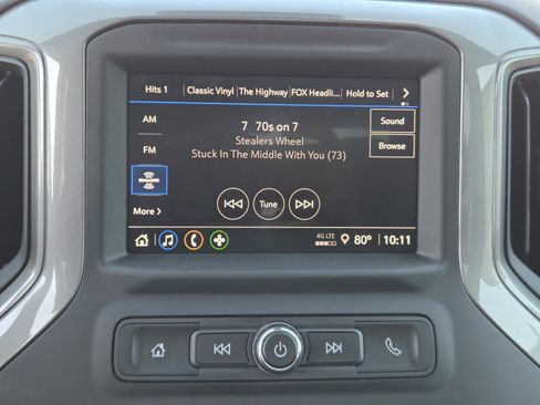 Used 2023 Chevrolet Silverado 1500 Custom RWD image 9