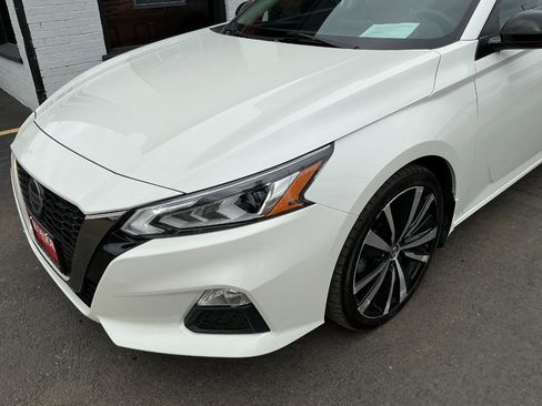 Used 2021 Nissan Altima 2.5 SR w/ SR Premium Package image 33