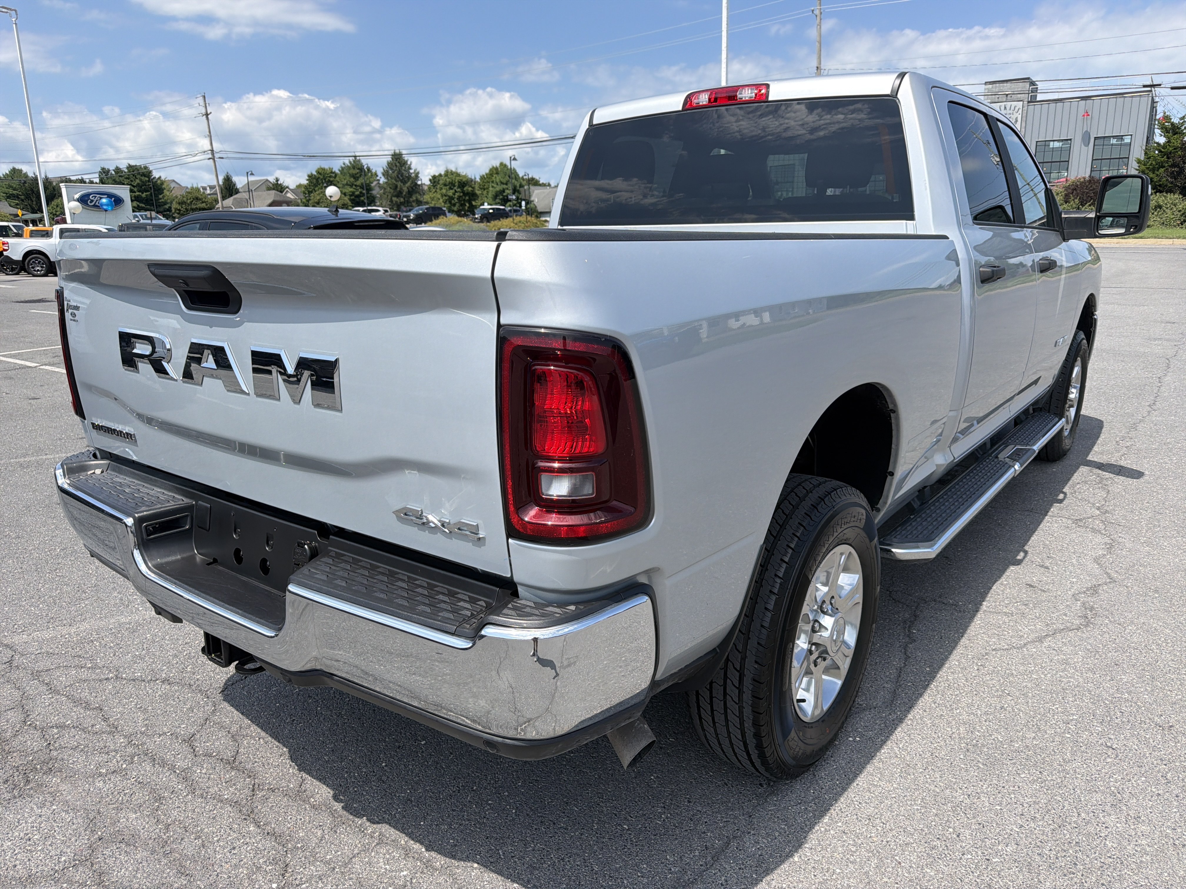Used 2026 RAM 2500 Big Horn AWD/4WD image 3