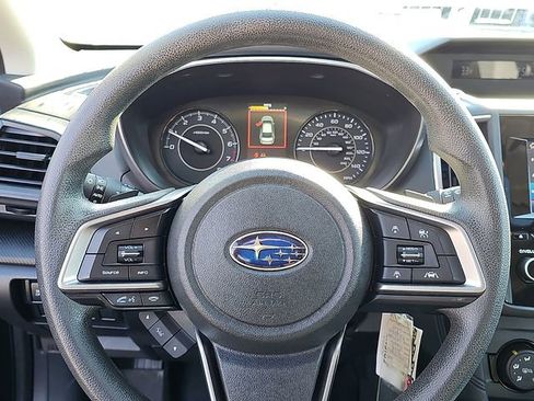Used 2019 Subaru Impreza 2.0i Premium image 19