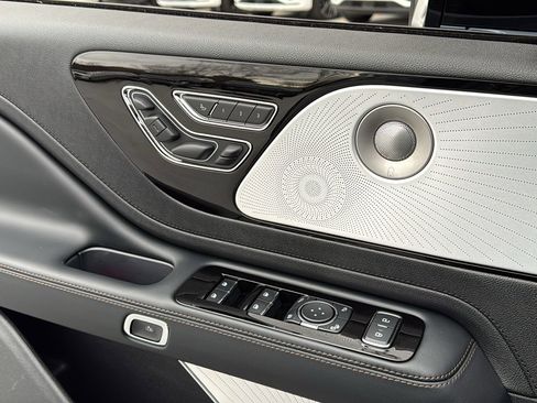 New 2026 Lincoln Aviator Reserve image 26