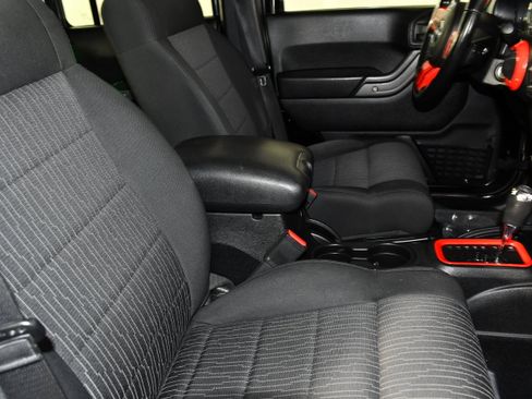 Used 2011 Jeep Wrangler Unlimited Sport AWD/4WD image 47