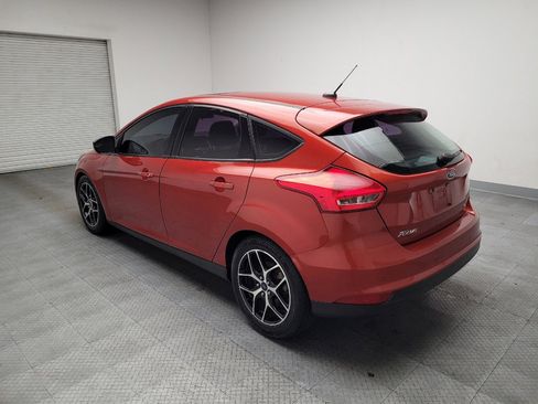 Used 2018 Ford Focus SEL FWD image 5