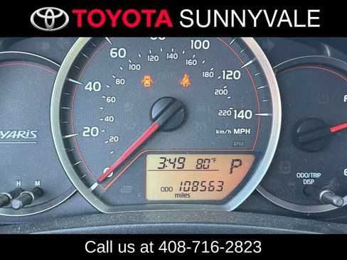 Used 2014 Toyota Yaris L FWD image 3