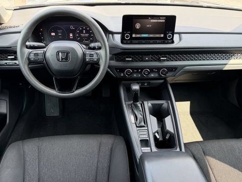 Used 2023 Honda Accord EX image 15