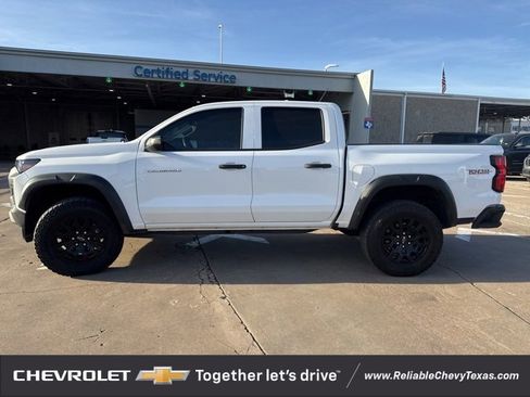 Certified 2024 Chevrolet Colorado Trail Boss image 6