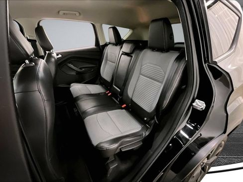Used 2018 Ford Escape SE w/ SE Sport Appearance Package AWD/4WD image 21