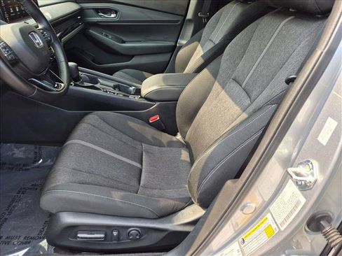 Used 2024 Honda Accord Sport image 15