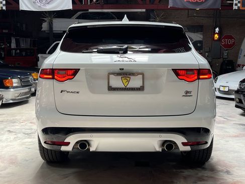 Used 2017 Jaguar F-PACE S AWD/4WD image 8