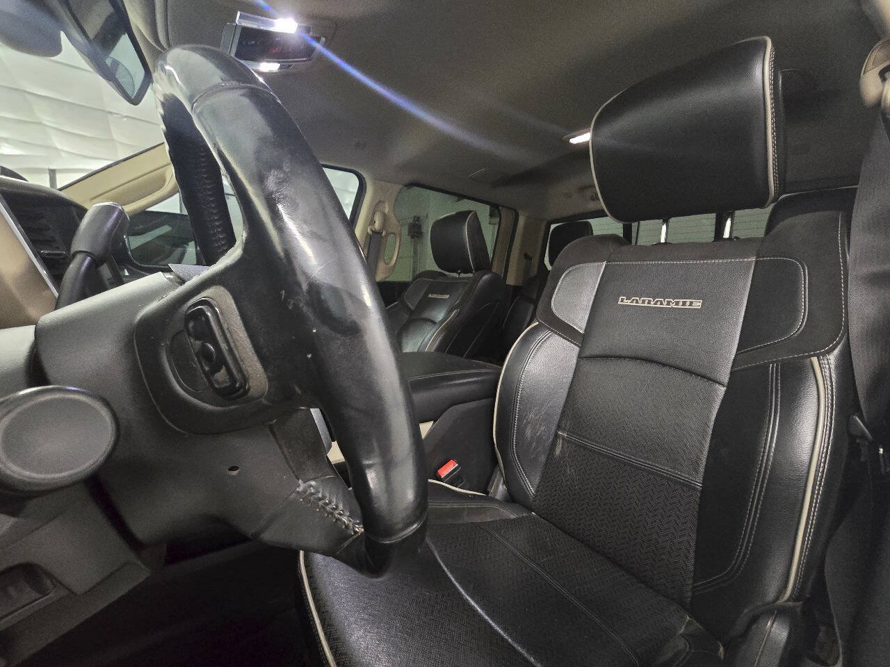 Used 2022 RAM 2500 Laramie AWD/4WD image 15