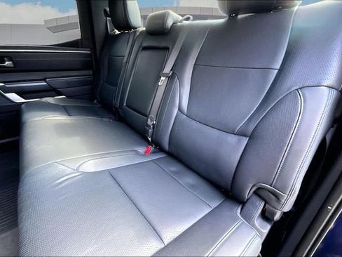 Used 2022 Toyota Tundra Platinum w/ Advanced Package AWD/4WD image 27