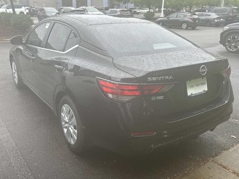 Used 2025 Nissan Sentra S FWD image 2