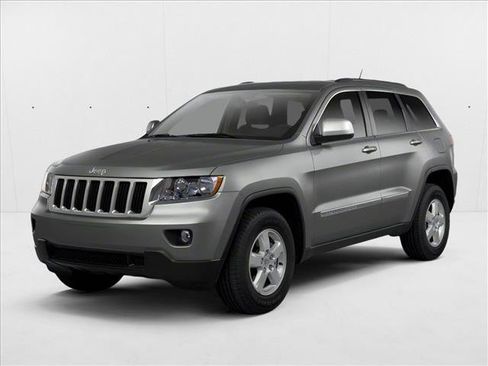 Used 2012 Jeep Grand Cherokee Laredo image 1