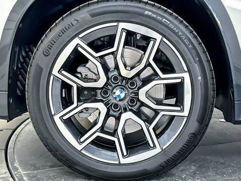 Used 2026 BMW X1 xDrive28i w/ Technology Package AWD/4WD image 25