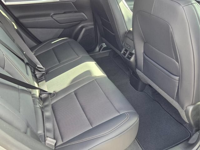 New 2027 GMC Terrain Elevation w/ Elevation Premium Package FWD image 17