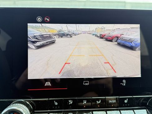 New 2026 GMC Canyon Elevation w/ Convenience Package image 26