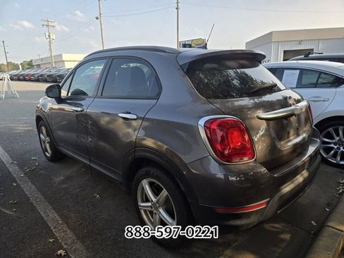 Used 2017 FIAT 500X Trekking FWD image 2