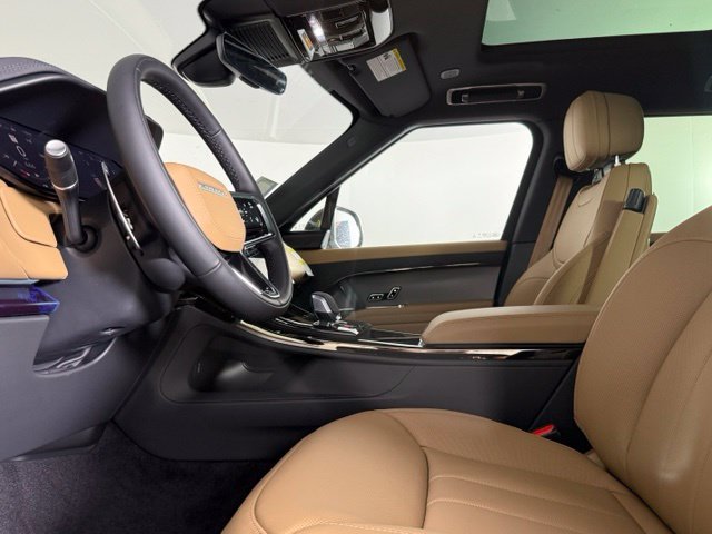 New 2026 Land Rover Range Rover Sport SE AWD/4WD image 34
