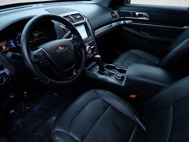 Used 2017 Ford Explorer Limited AWD/4WD image 12