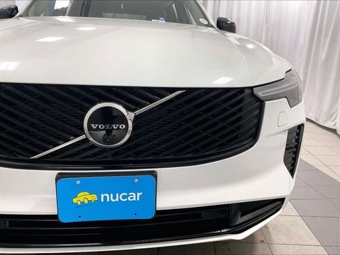 Used 2026 Volvo XC90 B6 Ultra w/ Protection Package Premier image 33