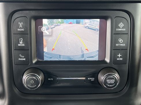 Used 2019 RAM 1500 Rebel AWD/4WD image 32