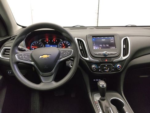 Used 2020 Chevrolet Equinox LT w/ LPO, Floor Liner Package FWD image 22