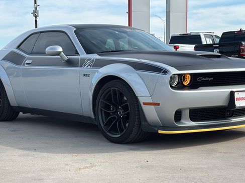 Certified 2023 Dodge Challenger R/T Scat Pack image 3