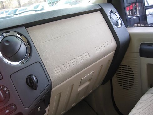 Used 2008 Ford F250 XLT image 17