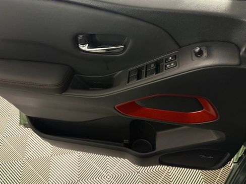 Used 2024 Nissan Frontier Pro-X w/ Pro Convenience Package image 23