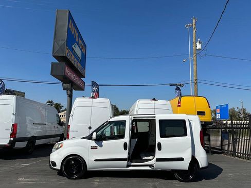 Used 2016 RAM ProMaster City Tradesman SLT w/ Rear Back-up Camera Group FWD image 6