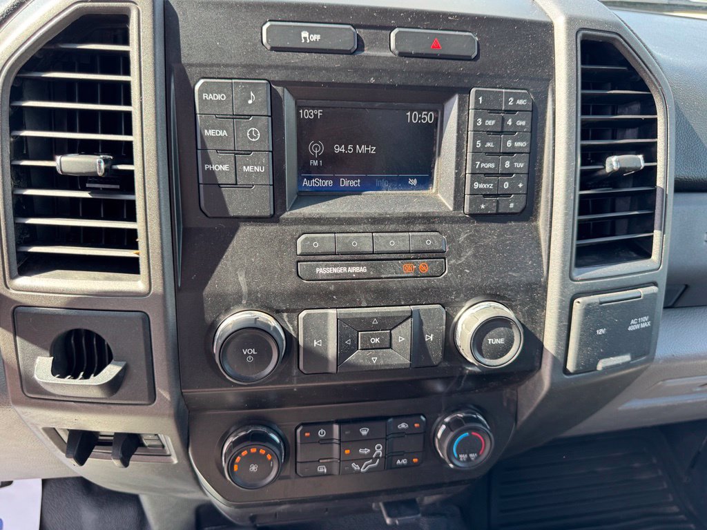 Used 2019 Ford F550 4x4 Regular Cab Super Duty image 32