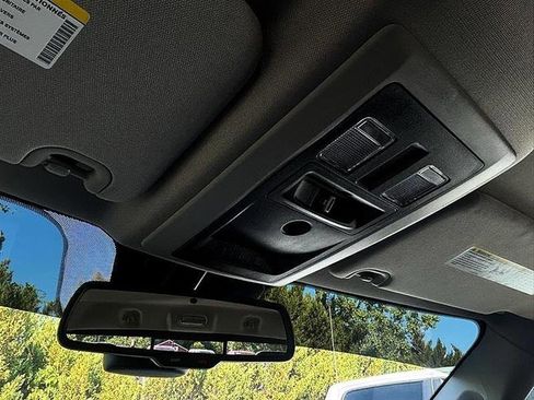 Used 2018 RAM 1500 Big Horn image 28