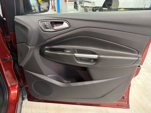 Used 2016 Ford Escape Titanium w/ Equipment Group 301A image 33