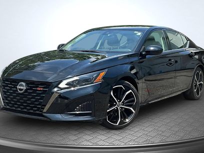Used 2024 Nissan Altima 2.5 SR