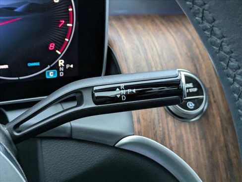 Certified 2025 Mercedes-Benz GLC 300 image 14