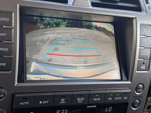 Used 2020 Lexus GX 460 Premium w/ Premium Package AWD/4WD image 19
