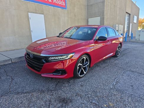 Used 2022 Honda Accord Sport image 3