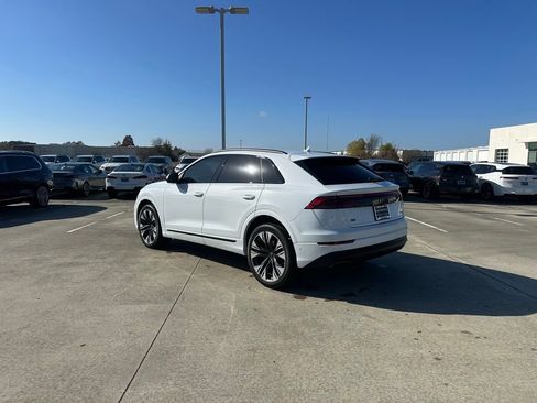 Used 2025 Audi Q8 Premium Plus image 7