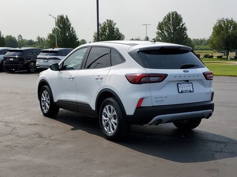 Certified 2025 Ford Escape Active AWD/4WD image 4