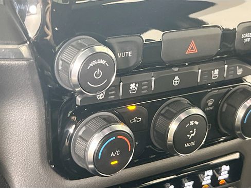 Used 2022 RAM 1500 Laramie image 20