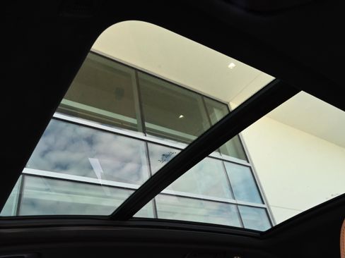 Certified 2023 BMW X3 xDrive30i w/ M Sport Package image 27