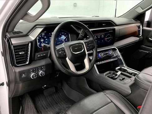 Used 2024 GMC Sierra 2500 Denali w/ Technology Package image 13