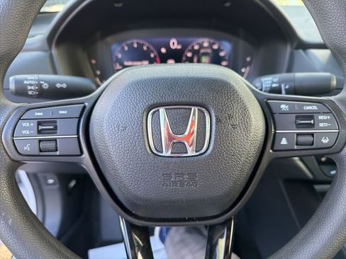Certified 2025 Honda Accord SE image 10