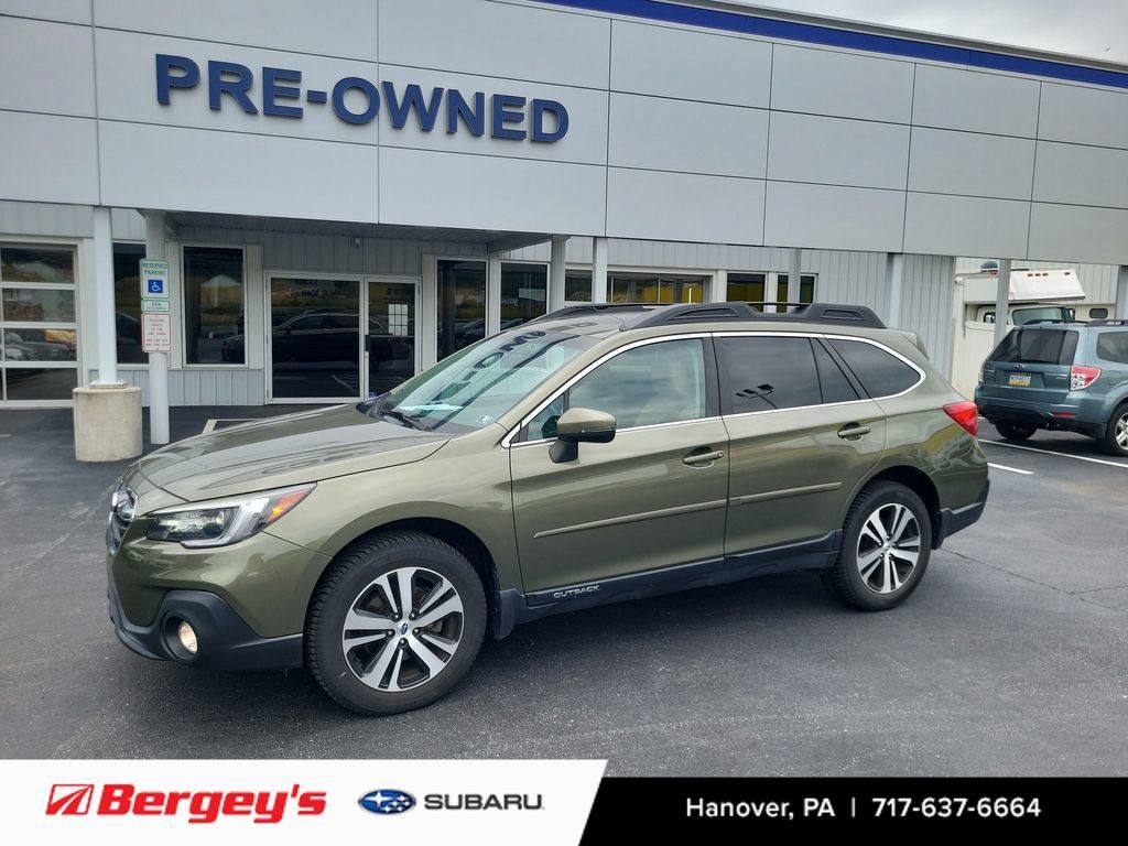 Used 2018 Subaru Outback 3.6R Limited AWD/4WD image 1