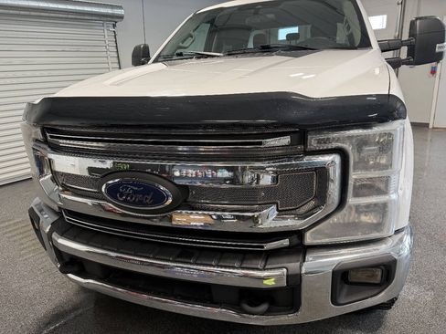Used 2020 Ford F250 XLT AWD/4WD image 9